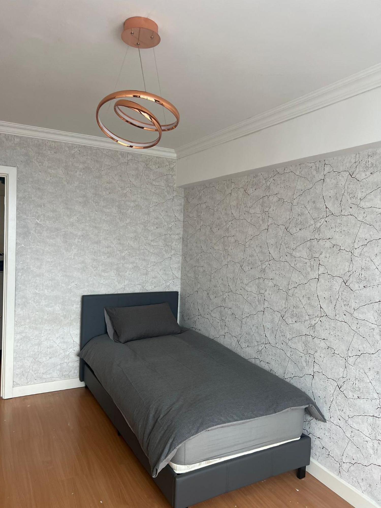 2 Bedroom Flat In Zone 1 East With Parking Appartamento *